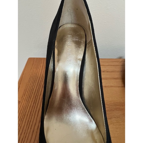 [Nine West] Black Suede Flax Pointy Toe Pumps - Picture 5 of 6